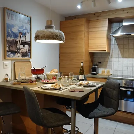 La Ruinette-charming 1-bed Flat In Centre 아파트